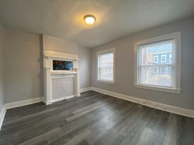 2029 Rose St in Pittsburgh, PA - Building Photo