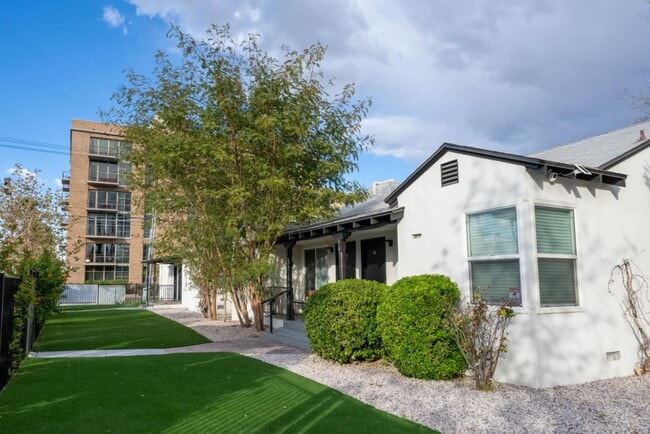 701 S 3rd St in Las Vegas, NV - Building Photo - Building Photo