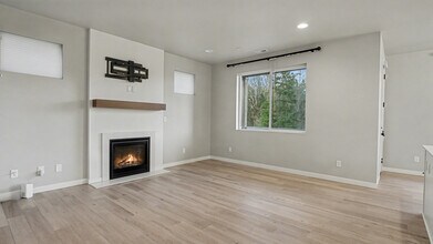 8761 69th Pl NE in Marysville, WA - Building Photo - Building Photo