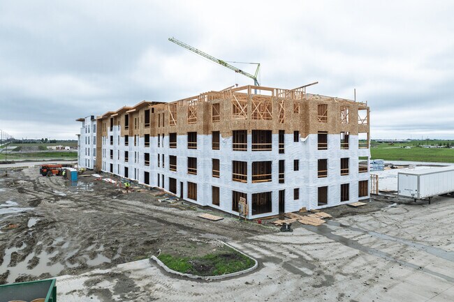 Spectrum Heights Apartments in Ankeny, IA - Building Photo - Building Photo