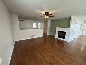 5556 S Rome St in Aurora, CO - Building Photo - Building Photo