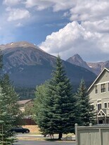 120 Mountain Vista Ln in Silverthorne, CO - Building Photo