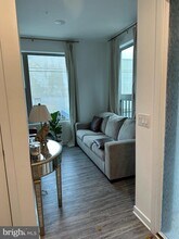 3000 Birchview Walk in Philadelphia, PA - Building Photo - Building Photo