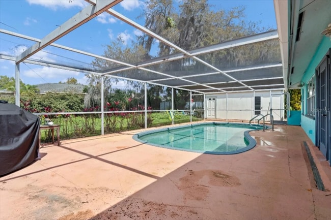 3767 Desoto Rd