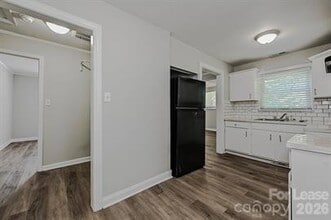 2649 Roslyn Ave in Charlotte, NC - Building Photo - Building Photo