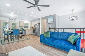 6741 Gano Dr in Riverdale, GA - Building Photo - Building Photo