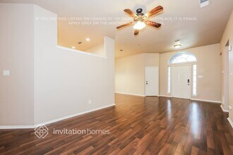 3503 Daisy Ln in Grand Prairie, TX - Foto de edificio - Building Photo