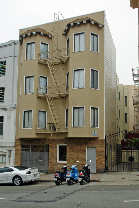 1220 Pine St in San Francisco, CA - Building Photo