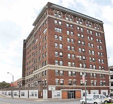 John Sevier Center in Johnson City, TN - Building Photo