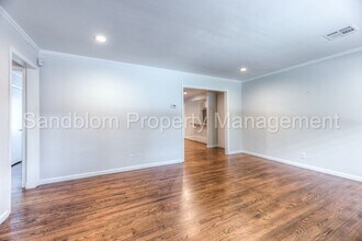 2658 S Vandalia Ave in Tulsa, OK - Building Photo - Building Photo