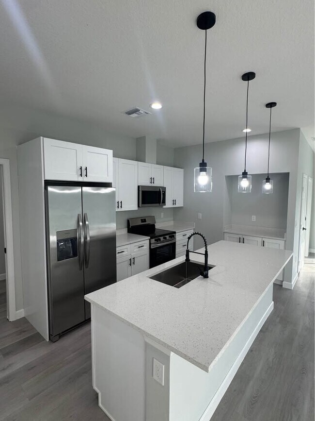 12398 Marathon Blvd in Port Charlotte, FL - Building Photo - Building Photo