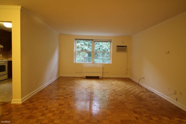 9 Captain Parker Arms-Unit -APT# 24-OJ in Lexington, MA - Building Photo - Building Photo