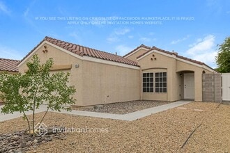 5925 Kenmore St in North Las Vegas, NV - Building Photo - Building Photo