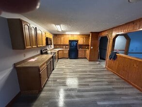 255 Highway 1050 in Jeffersonville, KY - Building Photo - Building Photo