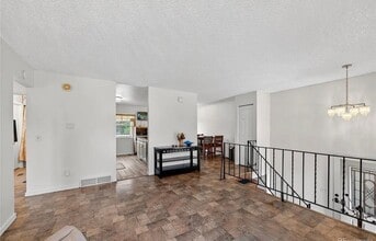 1847 S Yampa Way in Aurora, CO - Building Photo - Building Photo