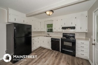 5070 Rick Dr in Pinson, AL - Building Photo - Building Photo