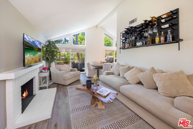 property at 5735 Lake Lindero Dr