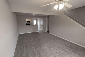 4002 Snowy Owl Dr in Columbia, MO - Building Photo - Building Photo