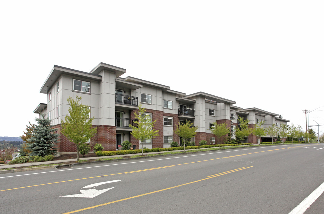 Town Center Station Apartments in Happy Valley, OR - Building Photo