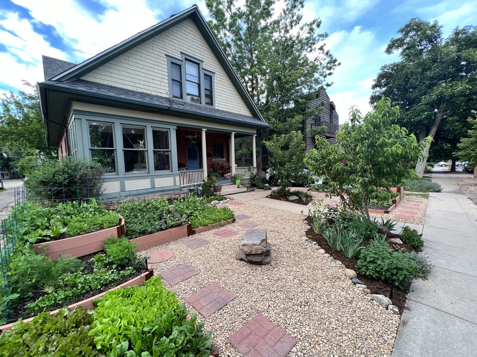 823 Maxwell Ave, Unit B in Boulder, CO - Foto de edificio