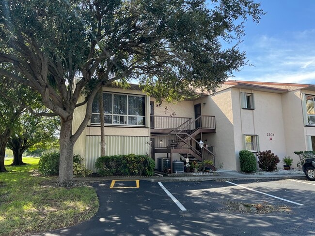 2504 Bogey Ln, Unit C1 in Melbourne, FL - Building Photo - Building Photo
