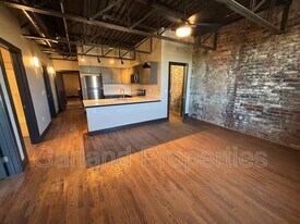 0 1st St NE in Pulaski, VA - Building Photo