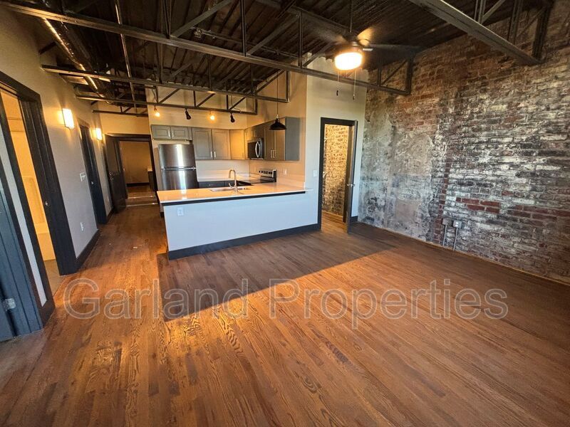 0 1st St NE in Pulaski, VA - Building Photo