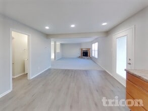 2928 Youngberry Ct in Indianapolis, IN - Building Photo - Building Photo