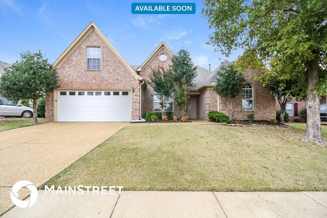 property at 3182 Pinetree Loop S