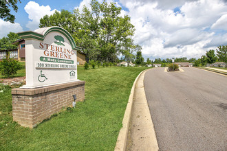 Sterling Greene in Fayetteville, TN - Foto de edificio - Building Photo