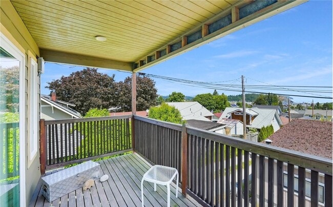 property at 1617 K Ave