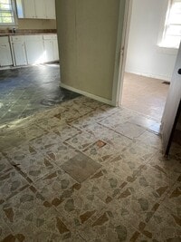 311 River St photo'