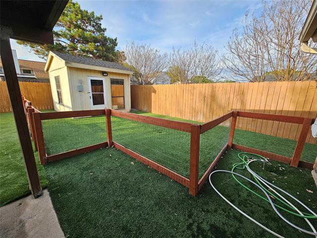 4208 Fryer St in The Colony, TX - Building Photo