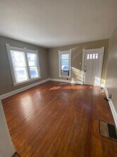 410 W Hempstead Ave in Fairfield, IA - Building Photo - Building Photo