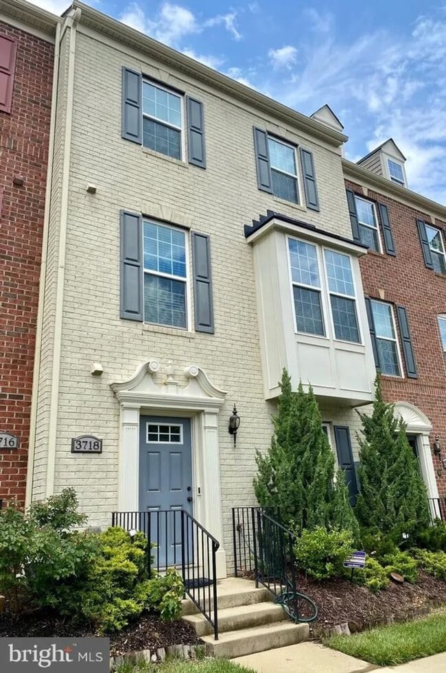 3718 Hansberry Ct NE in Washington, DC - Building Photo - Building Photo