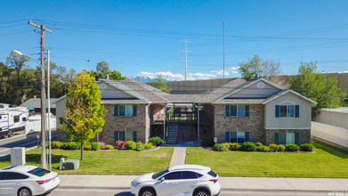 1025 W 500 S-Unit -4 in Provo, UT - Foto de edificio - Building Photo