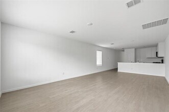 2109 Spartan Dr in Crandall, TX - Building Photo - Building Photo