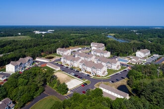 The Woodlands in Middleboro, MA - Foto de edificio - Building Photo