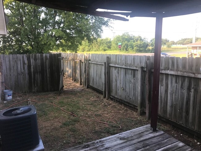 property at 1400 Rescue Ct
