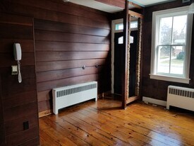 309 N Market St in Mechanicsburg, PA - Building Photo