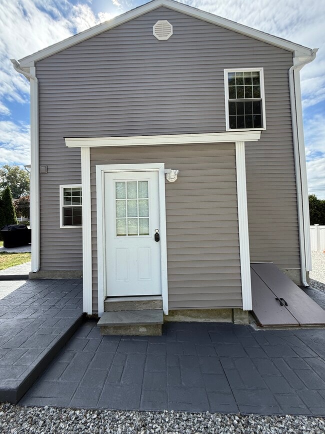 714 Center St in Wallingford, CT - Building Photo - Building Photo