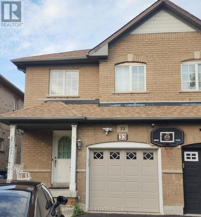 property at 33 Ridgefield Ct