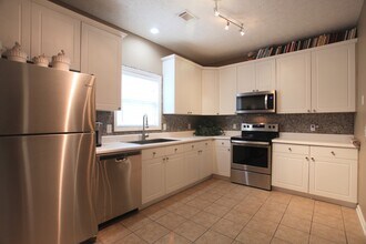 1297 N Dean Rd in Auburn, AL - Building Photo - Building Photo