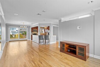 67 Greatwater Ave in Massapequa, NY - Building Photo - Building Photo