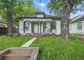 5341 Ash Ln in Dallas, TX - Building Photo
