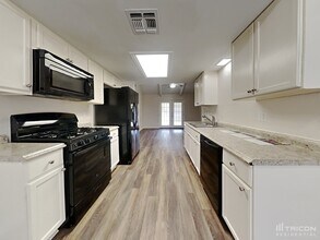 12319 New Brunswick Dr in Houston, TX - Building Photo - Building Photo
