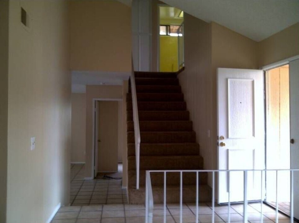 17262 Cerritos St in Fontana, CA - Building Photo