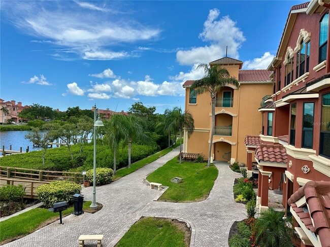 2765 Via Cipriani in Clearwater, FL - Building Photo - Building Photo