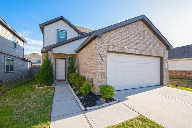 property at 3544 Wooded Ln