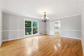 220 Clipper Bay Dr in Alpharetta, GA - Building Photo - Building Photo